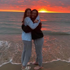 Meet your Posher, Gwen